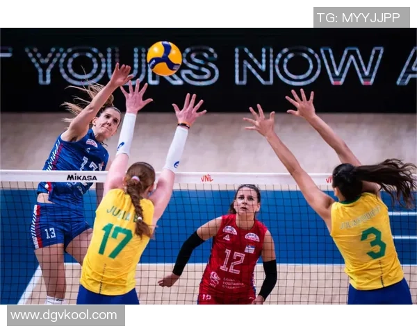 杨强独家分享排球技巧与心得体会助你提升球技的秘诀